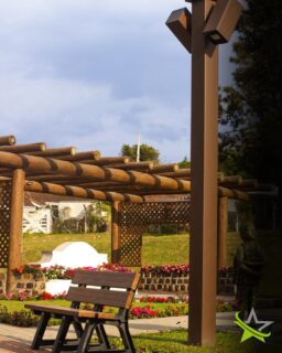 Sofisticação que resiste ao tempo.

Apresentamos a linha de móveis em madeira ecológica Star Deck — a união perfeita entre design contemporâneo, alto padrão e durabilidade incomparável. 

Bancos, mesas, cadeiras, lixeiras e o mais novo destaque: o poste de luz em madeira ecológica, ideal para valorizar áreas externas com estilo e sustentabilidade. 

👉 Descubra como transformar seu ambiente com peças exclusivas e resistência que impressiona.
📲 Fale com um consultor Star Deck e leve o melhor do design ecológico para o seu projeto.

#StarDeck #MadeiraEcológica #DesignPremium #MóveisDeExterior #AltoPadrão #Sustentabilidade #Paisagismo #Arquitetura #DecoraçãoExterna #ElegânciaDuradoura