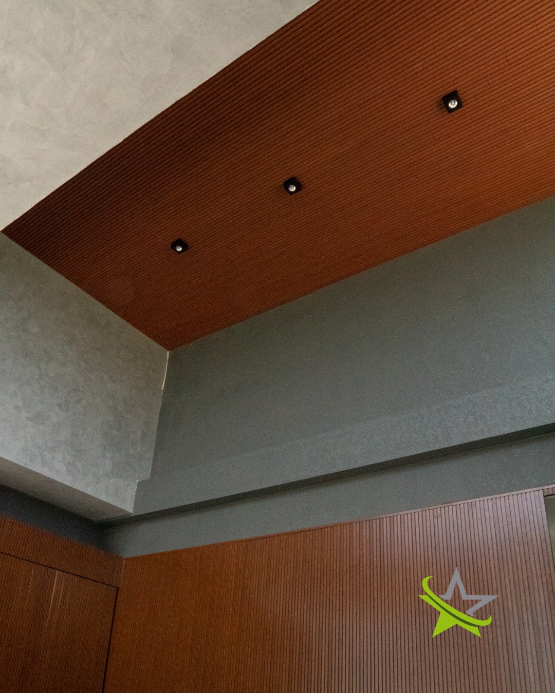 Forro em madeira ecológica Star Deck: sofisticação, conforto e sustentabilidade em cada detalhe.

Ideal para áreas internas e externas, nosso forro une estética contemporânea, alta durabilidade e baixa manutenção, valorizando o seu projeto com elegância e consciência ambiental.

Transforme seu ambiente com quem é referência em madeira ecológica.

👉 Solicite um orçamento e descubra como a Star Deck pode elevar o padrão do seu espaço.

#StarDeck #MadeiraEcológica #ForroEcológico #ArquiteturaSustentável #AltoPadrão #DesignConsciente