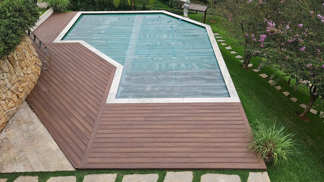 Mais do que uma área externa bonita, um deck é o espaço onde a família cria momentos especiais.

Os decks da Star Deck trazem conforto, segurança, durabilidade e um acabamento sofisticado para transformar sua piscina em um verdadeiro ambiente de convivência e lazer. 

Resistente ao tempo e com baixa manutenção, é a escolha ideal para quem deseja valorizar o lar e aproveitar cada momento com tranquilidade.

📲 Conheça nossos modelos e transforme sua casa:
www.stardeck.com.br