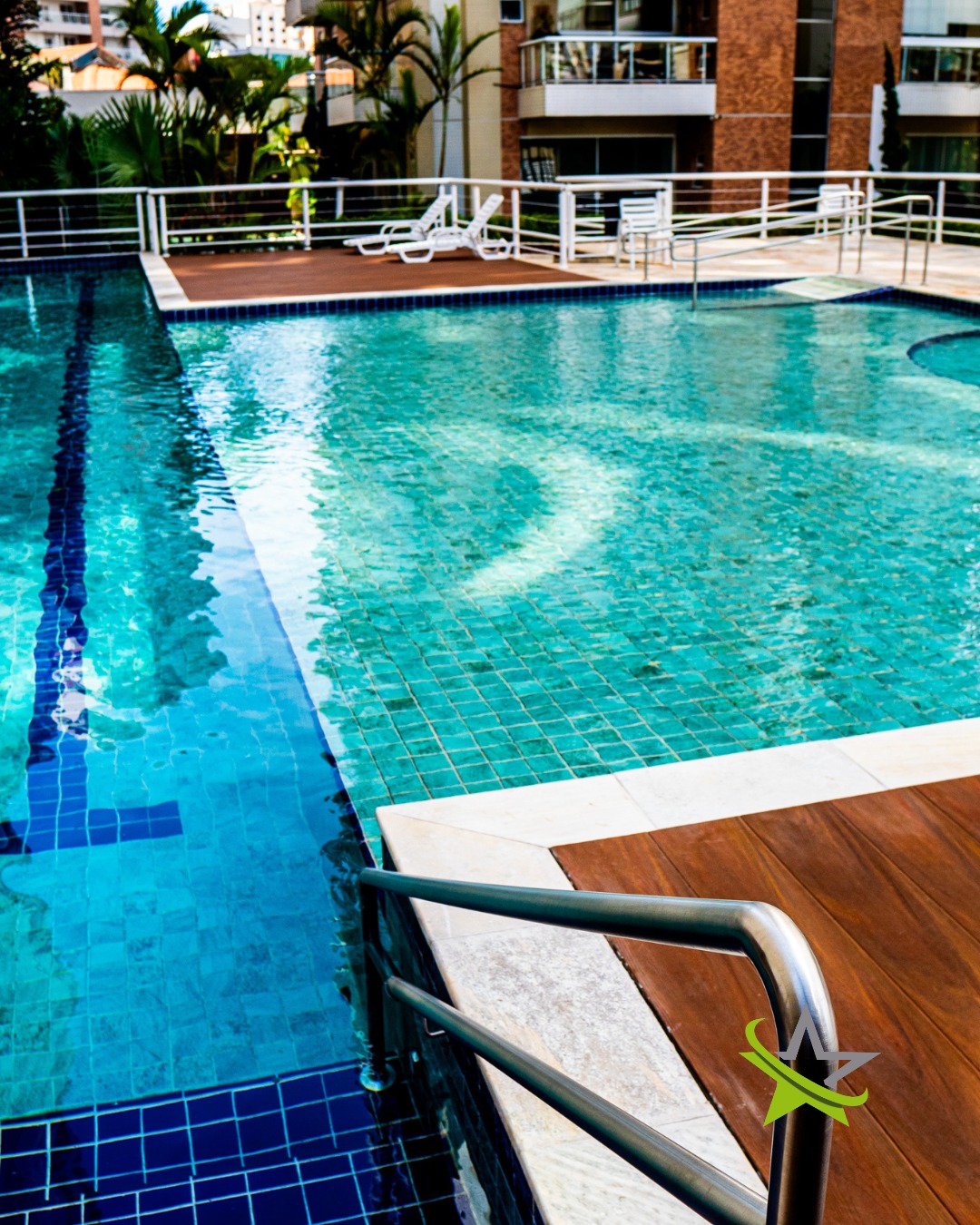 A perfeita combinação entre elegância e sustentabilidade: deck ecológico Star Deck harmonizado com uma piscina de alto padrão. 

Um projeto que valoriza cada detalhe, une sofisticação, conforto e alta durabilidade, criando um ambiente exclusivo para viver momentos únicos.

Eleve o nível da sua área de lazer com quem é referência em madeira ecológica.
👉 Solicite um orçamento e transforme seu projeto com a Star Deck.

#StarDeck #DeckEcológico #PiscinaAltoPadrão #ArquiteturaDeLuxo #Sustentabilidade #ÁreasDeLazer